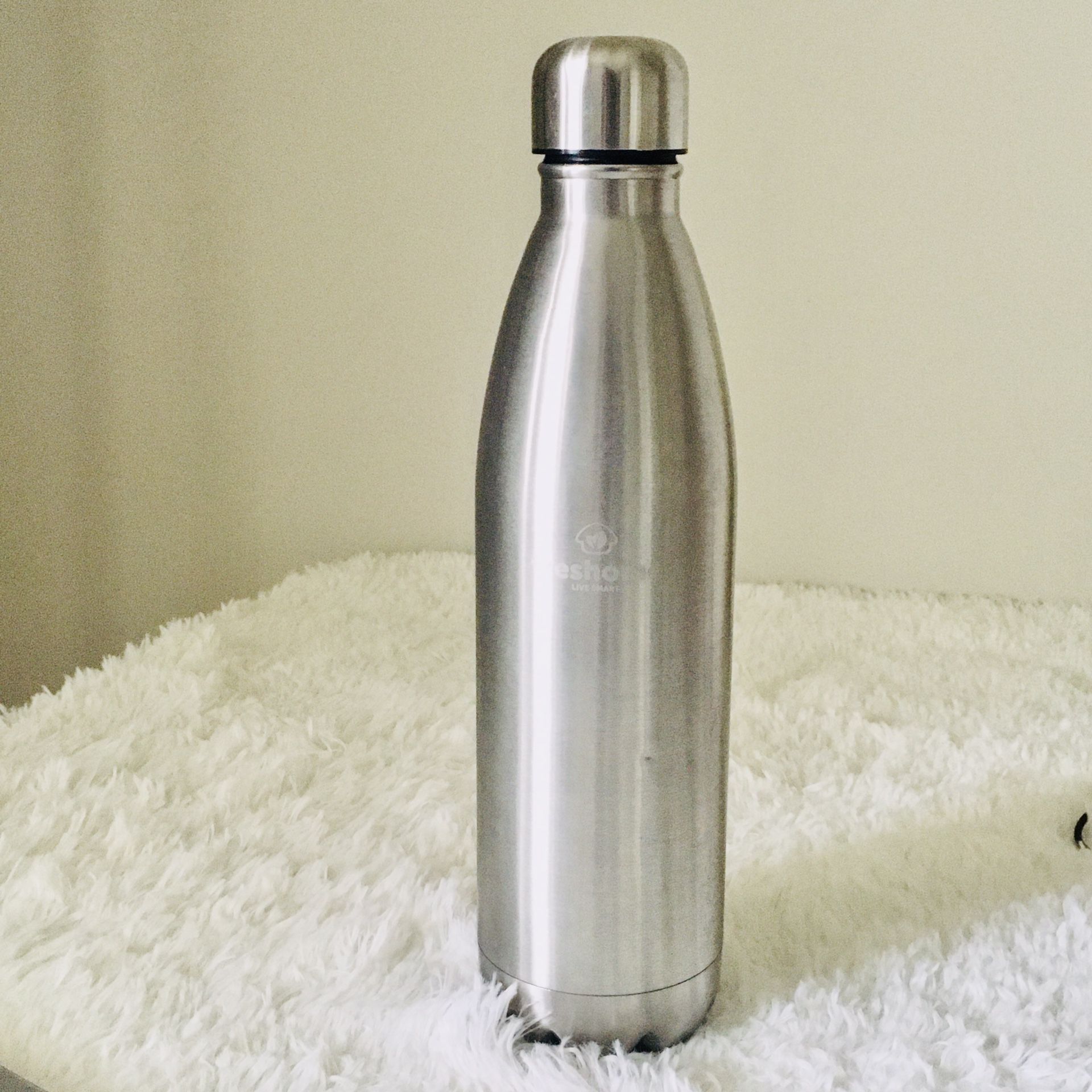 Stainless steel water bottle 36oz/1 liter pre-owned