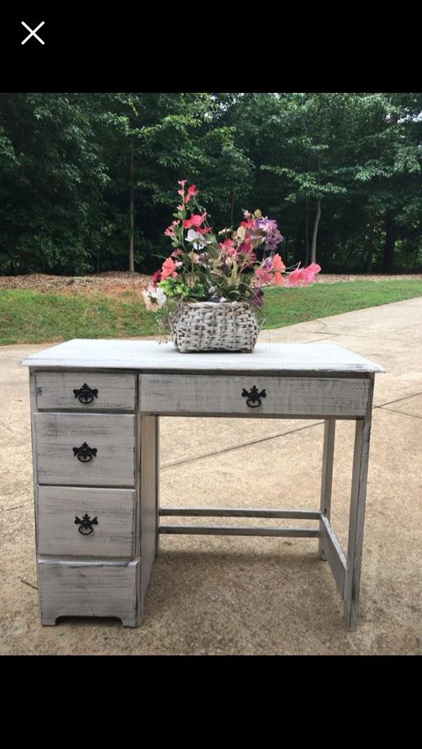 Refinished Distressed Desk Furniture In Mooresville Nc Offerup