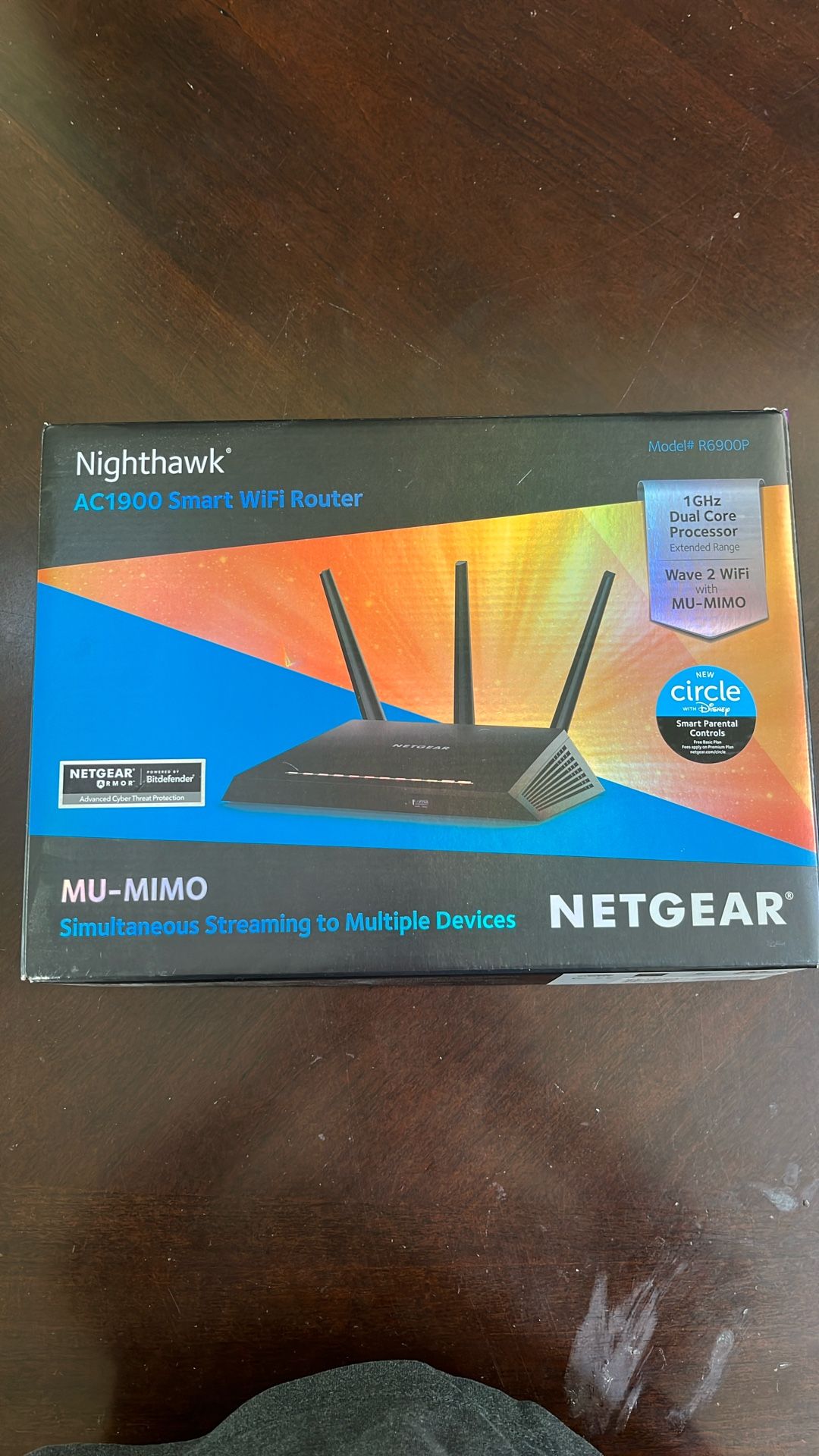 Nighthawk AC1900 Smart WIFI Router Like New