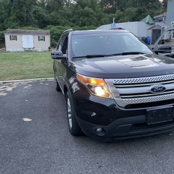 2013 Ford Explorer