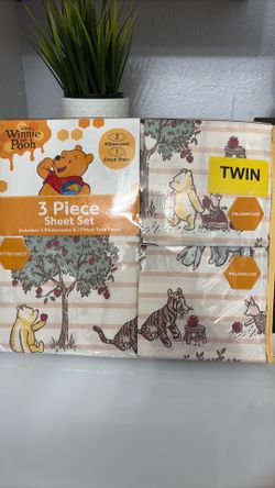Disney Winnie the Pooh 3 piece sheet set twin