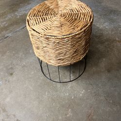 Wicker Side Table (indoor Or Outdoor).