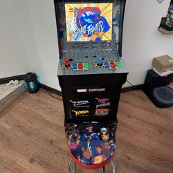 Arcade 1UP X-men Vs Street fighter with matching stool