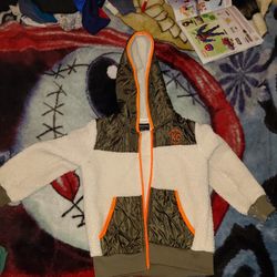 Kids Jaxket Size 4. (Free)  Missing Zipper 