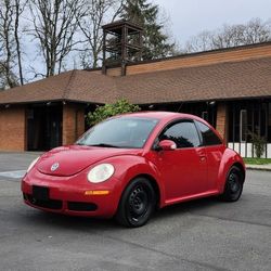 2010 VOLKSWAGEN NEW BEETLE BASE PZEV