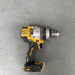 Dewalt Drills Includes Charger Carrier Bag 