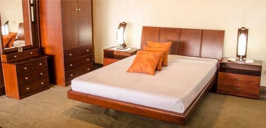 Wood Bedroom Furniture Set