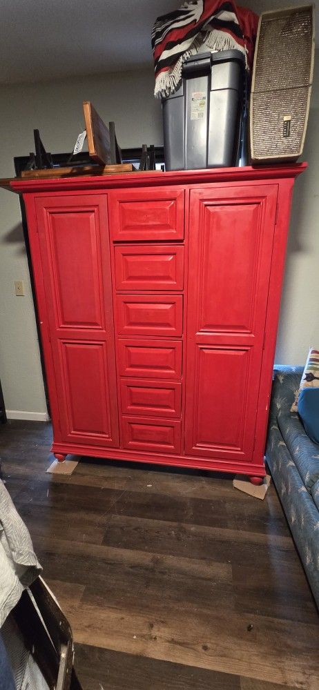 SOLID WOOD ARMOIRE/WARDROBE