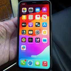 T-Mobile and Metro iPhone XR 64GB