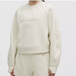 Lululemon Cream Embossed Logo Crewneck Sweater – Size XL