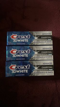 Crest 3D White Advanced Charoal Toothpaste
