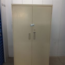 Steelcase Metal Storage Cabinet With 2 Keys