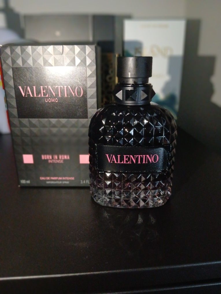 Valentino Intense Cologne
