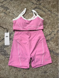 ALO SET SIZE LARGE BRAND NEW