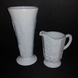 Milk Glass Collectables