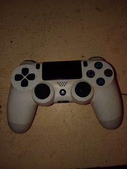 PlayStation 4 controller