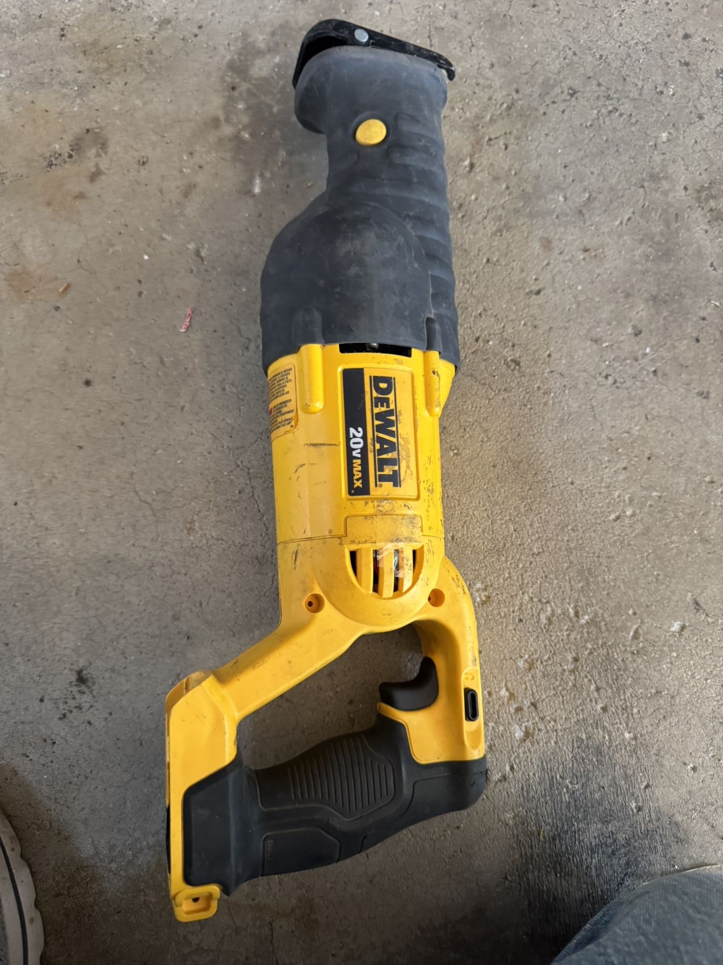 DEWALT 20V MAX Cordless Reciprocating Saw (Tool Only) Sawzall with 2024 warranty