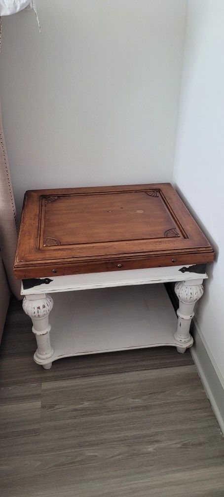 Two NightStand / End Tables