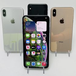 iPhone XS Max  64 GB Unlocked Each $309