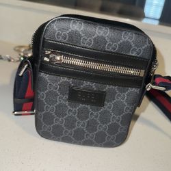 Unisex Gucci Crossbody Bag 