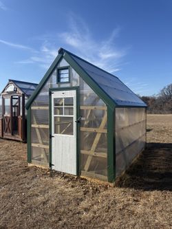 BEAUTIFUL 8' x 12' GREENHOUSE — GROW YEAR-ROUND! 