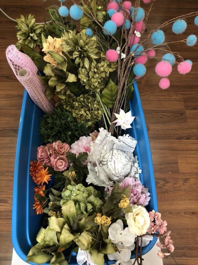 Spring/Easter Florals - Mixed Varieties over $400 new