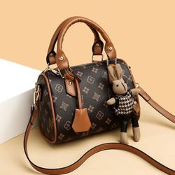 Bag Women’s 2025 New Soft Leather Printed Pillow Bag Boston One-shoulder Crossbody Bag Handbag Commuting Women’s Bag