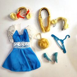 Vintage Barbie Francie #1122 Hair Happenins Clothing Outfit w 4 Hair Accessories
