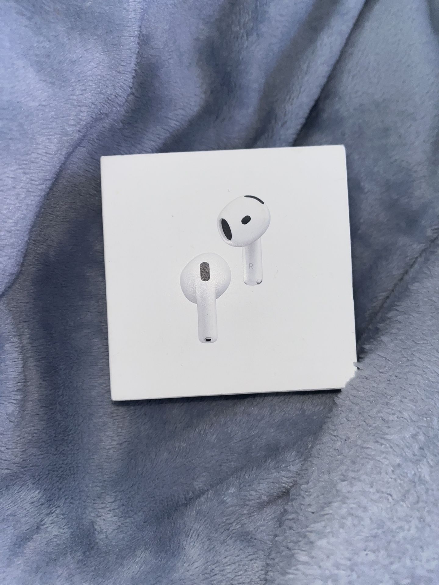 Apple AirPods 4 (ANC) – Like New, Used once