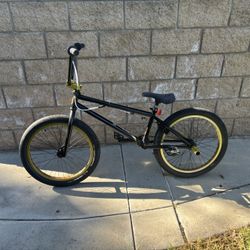 Fit Bike Co. Series 22” BMX Bike - Black and Gold - Excellent Condition. Used