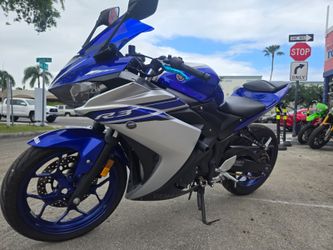 2016 YAMAHA YZF R3, BLUE