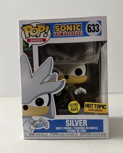 SILVER SONIC GID FUNKO POP. HOT TOPIC EXCLUSIVE. 
