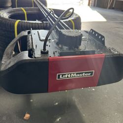 Garage Door Opener With Rail