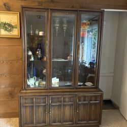 Free China Cabinet