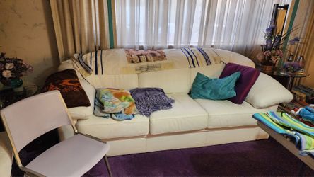 Couch, Sofa