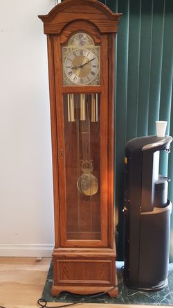 Ridgeway 1983 grandfather clock