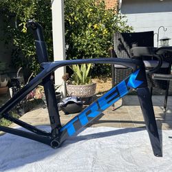 Trek Madone 2022 Sl7 Size 56 Disc