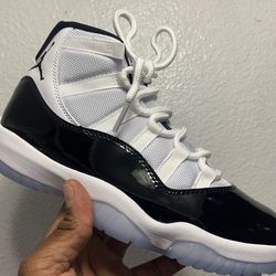 Jordan 11 Retro Concord