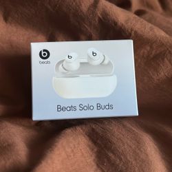 Beats Solo Buds 