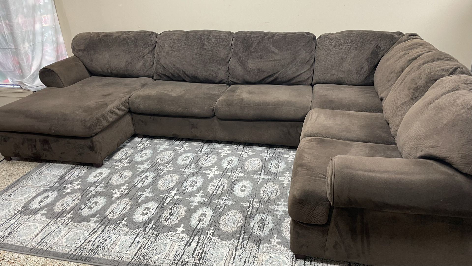 3 PC Sectional Couch w/ Chaise Lounge 11 Ft 7” W x 7 Ft 7” Ottoman