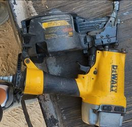 DeWalt