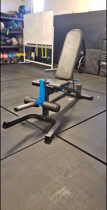 Incline/decline  heavy weight bench,  new in box 
