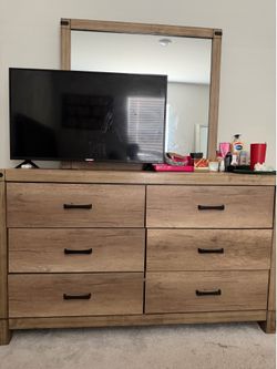 Dresser with mirror