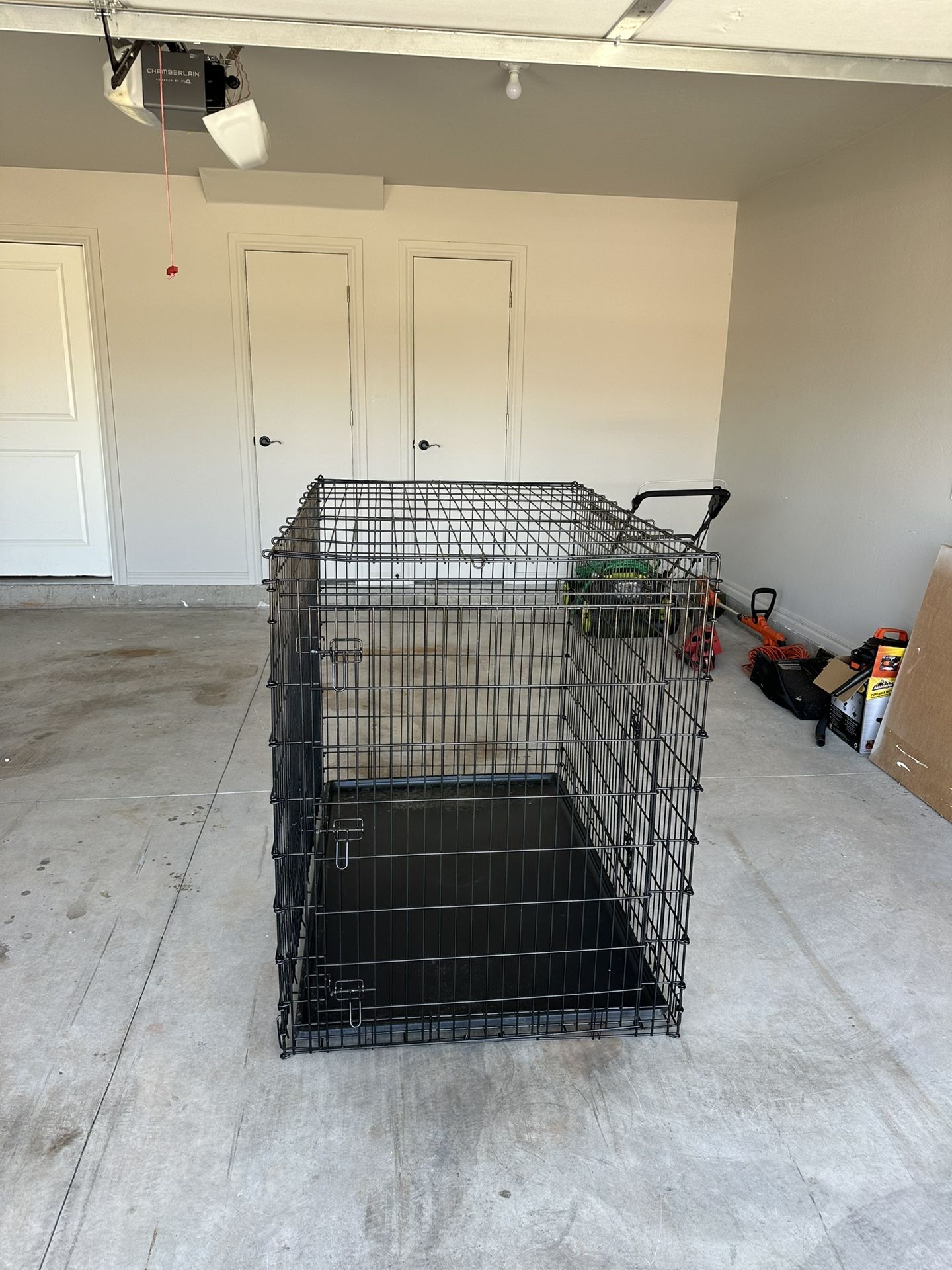 XXL Dog Kennel