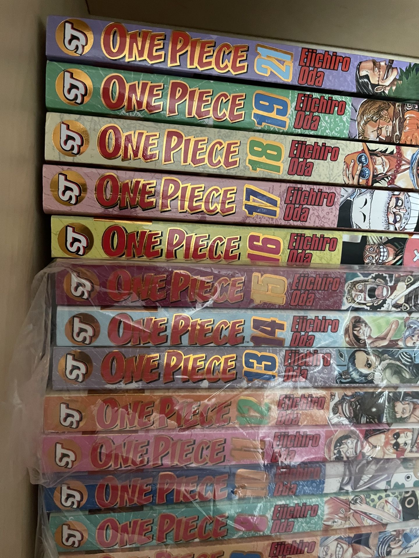 All of my One Piece - Gold Foil, vols 1-23 🔥 : r/MangaCollectors