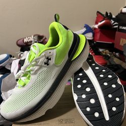 Under Armour Infinite Elite 2 UA Road Running Shoes (contact info removed)-101 Men Shoes Sz 13