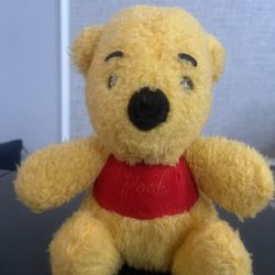 Vintage GUND Sears WINNIE THE POOH BEAR 8" Plush