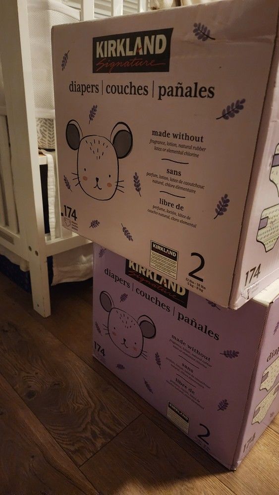 Kirland Diapers Size 2