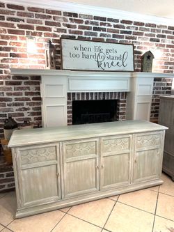 Refinished Antique American of Martinsville Coastal Buffet / Sideboard / Entryway Piece / Media Console / Credenza / Bar