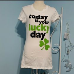 Lucky Day T-shirt